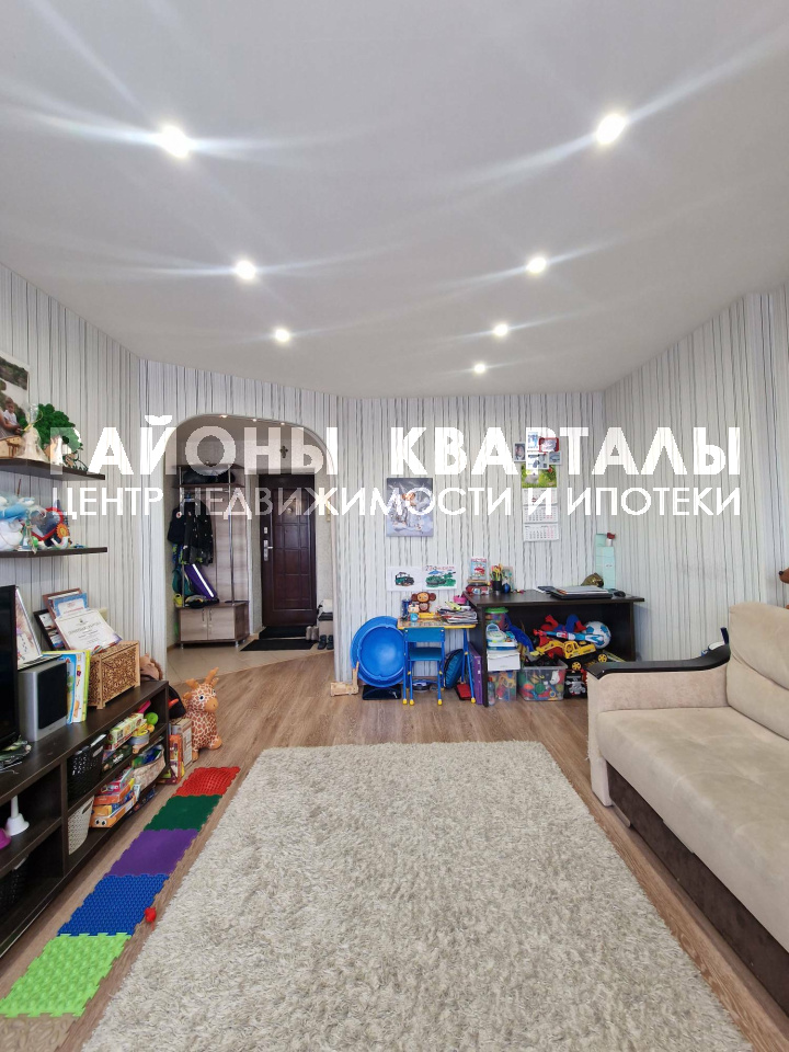 2к. квартира ул. Цвиллинга,61А 