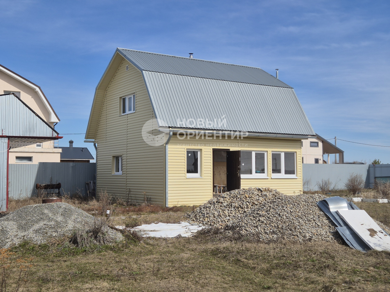 Дом, 70.8 м², участок 9.89 сот.