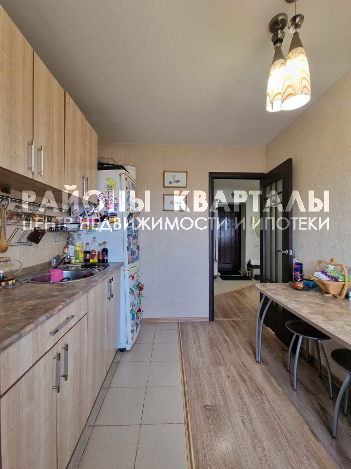 2к. квартира ул. Цвиллинга,61А 