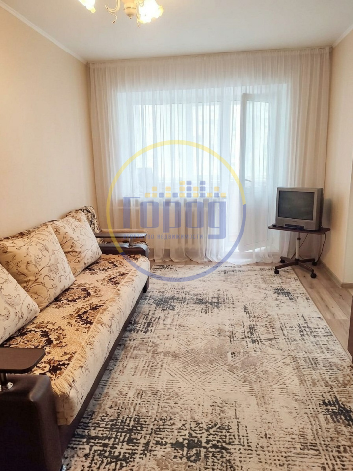 Квартира, 42 м2, 4/5 эт.