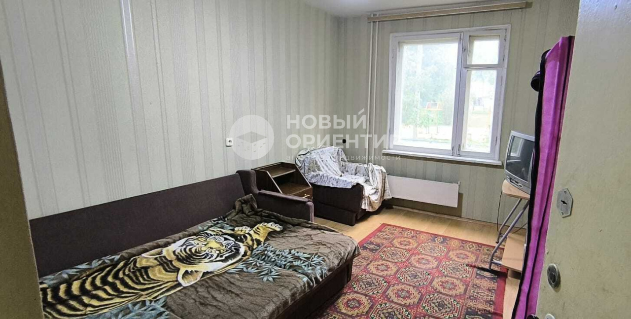 Комната, 10.9 м², 1/9 эт.