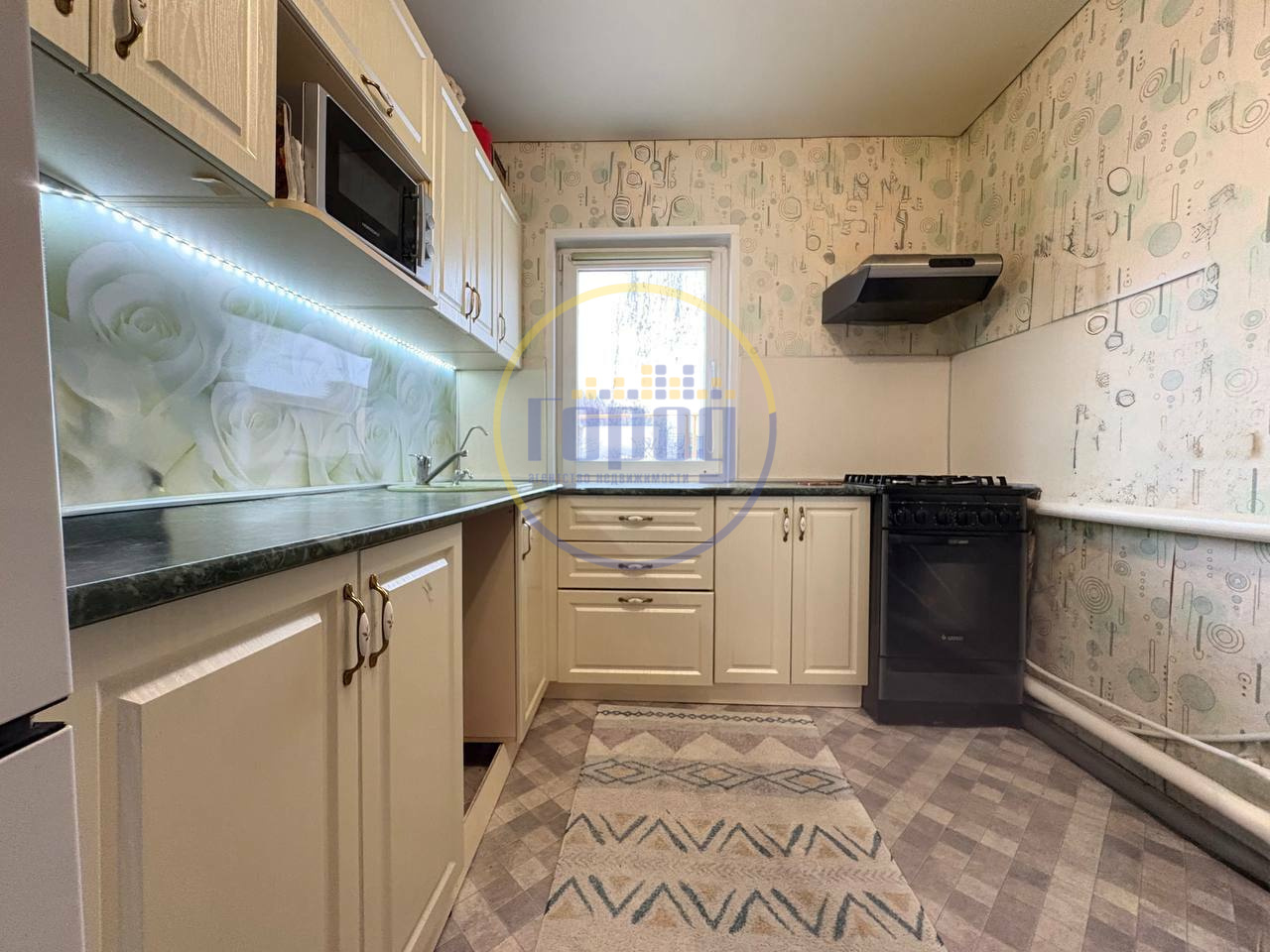 Дом, 43 , 10 соток