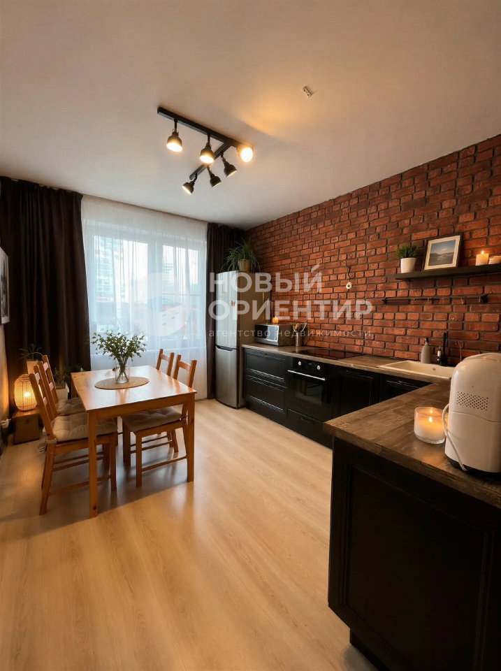 3-комн. квартира, 77 м², 3/12 эт.