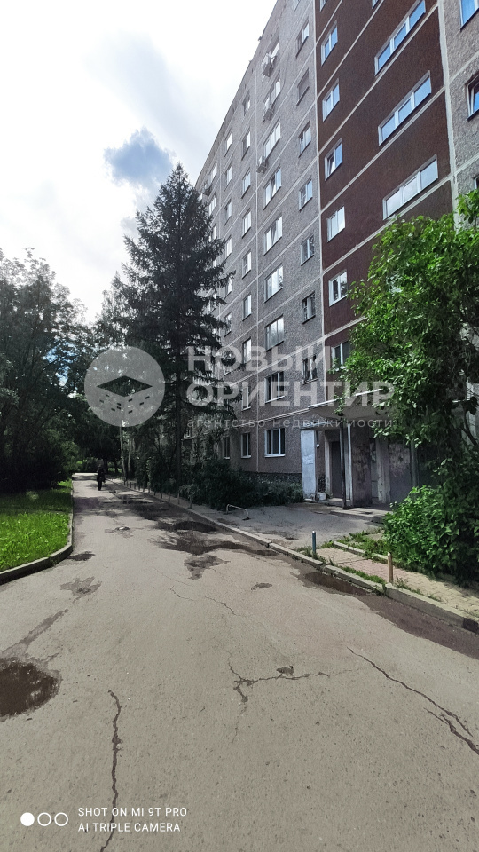3-комн. квартира, 63.8 м², 4/9 эт.