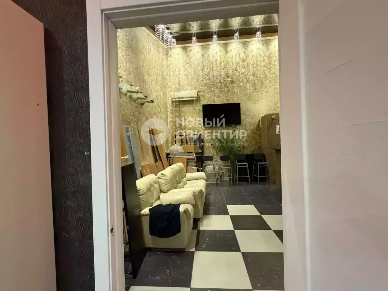 4-комн. квартира, 199 м², 10/10 эт.