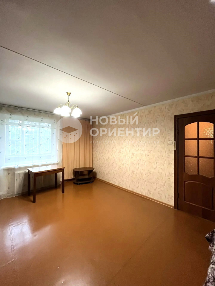 2-комн. квартира, 42.7 м², 2/9 эт.